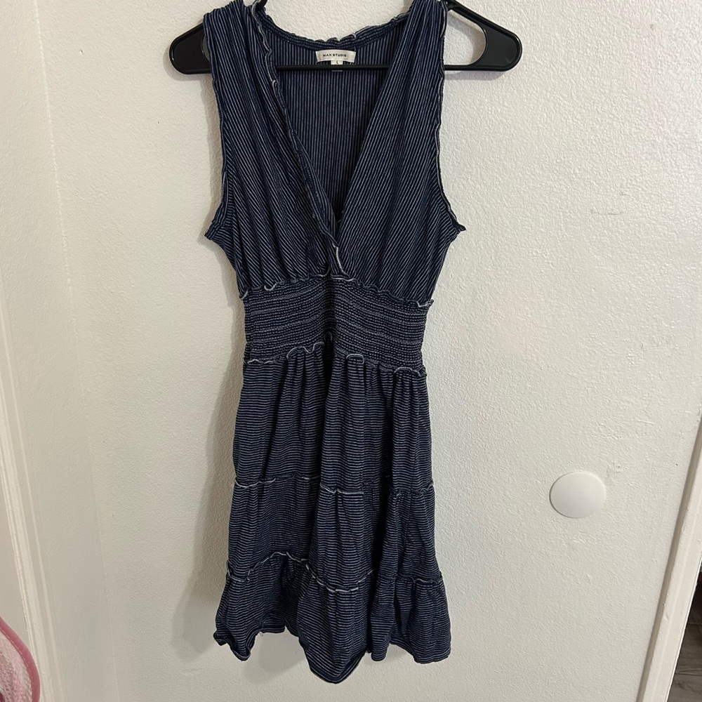 Max studio ruffle layered dress blue size large summer sundress soft knit